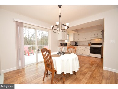 3217 Division St, Easton, PA 18045 - photo 6