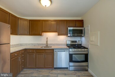 The Carolyn Condominiums unit 410, Silver Spring, MD 20910 - photo 7
