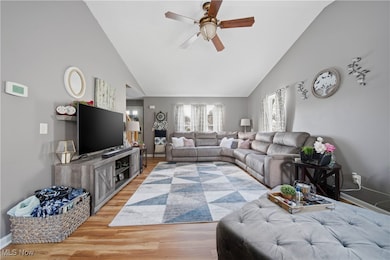 1906 Northgate Cir, Akron, OH 44320 - photo 6