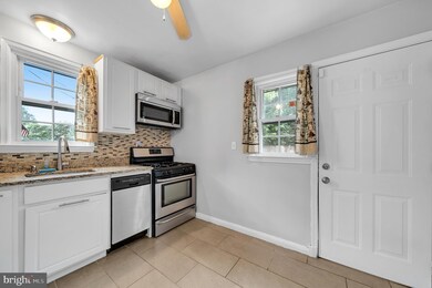 5602 Windsor Mill Rd, Gwynn Oak, MD 21207 - photo 3