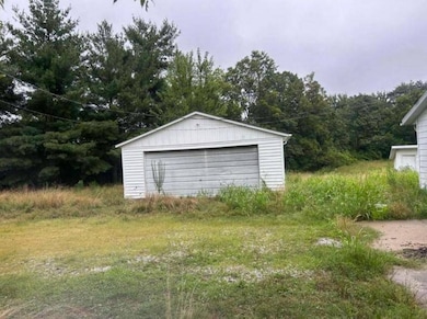 53 Hemlock Ln, Flora, IL 62839 - photo 3