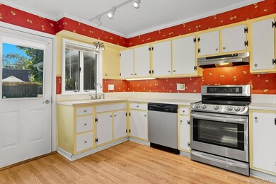 57 Whittier Blvd, Poughkeepsie, NY 12603 - photo 7