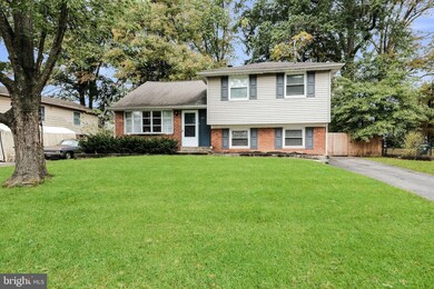603 Bickmore Dr, Wallingford, PA 19086 - photo 2