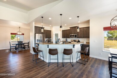 8150 E Neptune Dr, Flagstaff, AZ 86004 - photo 7