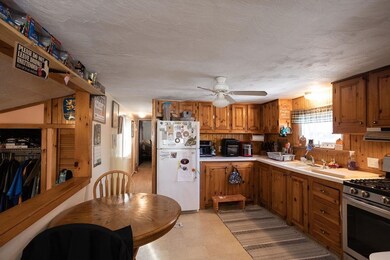 19 Periwinkle Dr, Rochester, NH 03868 - photo 4