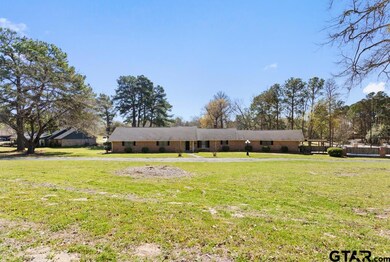 1615 Cumberland Rd, Tyler, TX 75703 - photo 2