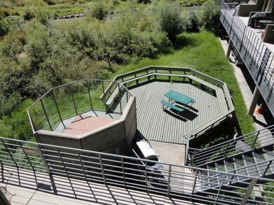 Hot tub below on river trail
