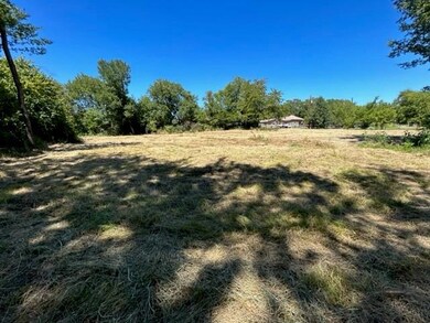 1701 Liberty St, Bonham, TX 75418 - photo 5