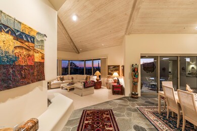 003_Formal LivingDining - Twilight