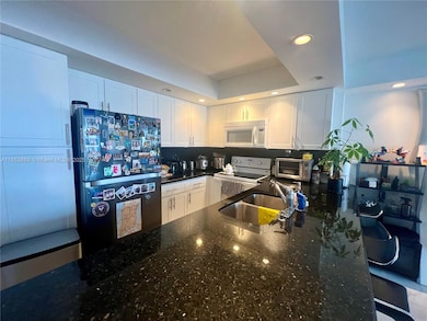 Regency Tower unit 14D, Miami Beach, FL 33140 - photo 3