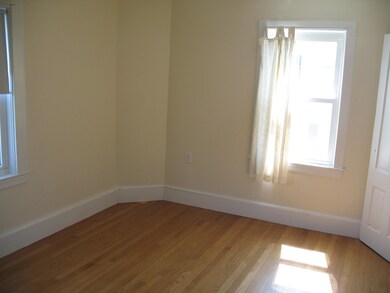 15 Quirk Ct unit 1, Newton, MA 02458 - photo 5