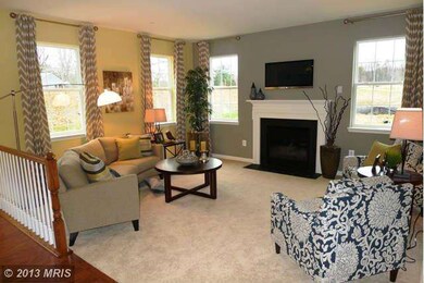 717 Highland Meadows Dr, Gambrills, MD 21054 - photo 4