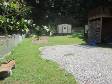 122 Heggie Rd, Rossville, GA 30741 - photo 3