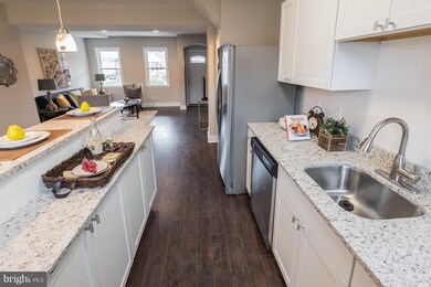 3928 Bareva Rd, Baltimore, MD 21215 - photo 7