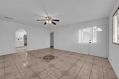 1816 W McDonald Ave, North Las Vegas, NV 89032 - photo 3