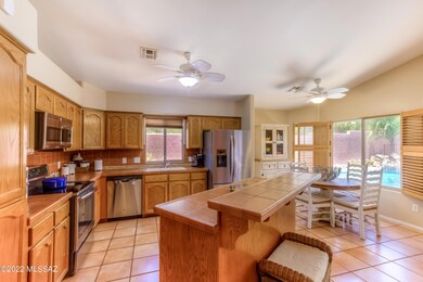 Open Kitchen