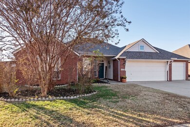 4088 S 215th East Ave, Broken Arrow, OK 74014 - photo 2