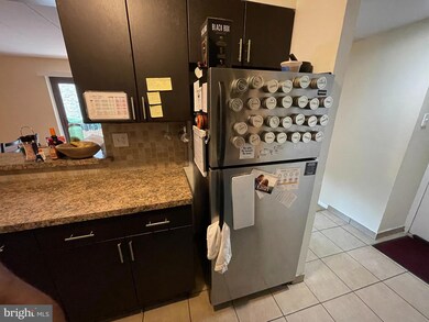 90 S Lansdowne Ave unit 202, Lansdowne, PA 19050 - photo 4