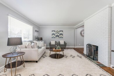 2021-03-03 1527 Pemberton Dr 13