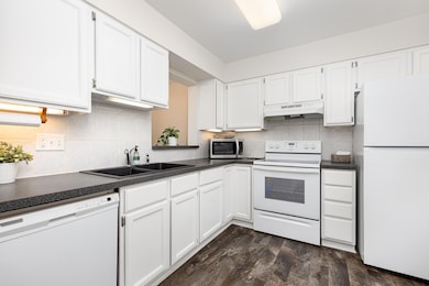 Convenient Kitchen Layout