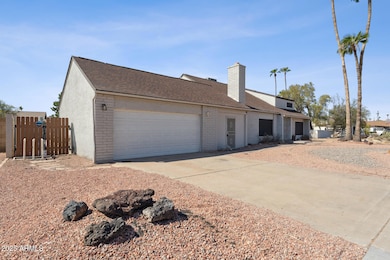 3017 W Sahuaro Dr, Phoenix, AZ 85029 - photo 2