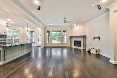 1727 Nina Lee Ln, Houston, TX 77018 - photo 4