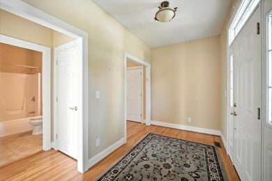 16 Broadleaf Cir, East Longmeadow, MA 01028 - photo 5