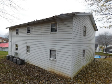 1125 4th St, New Martinsville, WV 26155 - photo 6