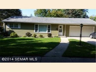 600 19th St SW, Austin, MN 55912 - photo 2