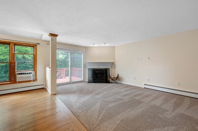 14 Midgley Ln, Worcester, MA 01604 - photo 5