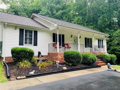 26511 Country Club Ln, Ruther Glen, VA 22546 - photo 2