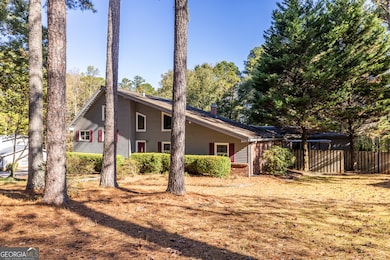 7310 Hobgood Rd, Fairburn, GA 30213 - photo 3