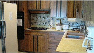 3252 Pebblewood Ln, Dresher, PA 19025 - photo 2