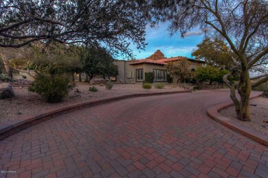 6644 N El Sendero Rd Carefree-large-003-