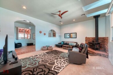 Living Room-Relax or Entertain