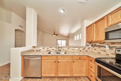 Kitchen2