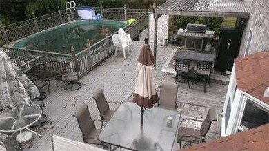 114 Whalon Ave, Swansea, MA 02777 - photo 3