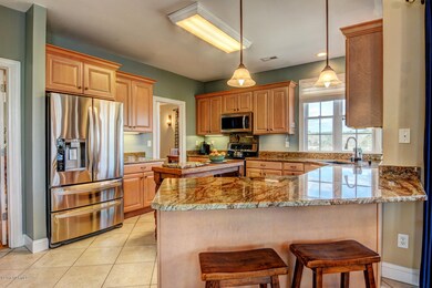 128 Middle Point Rd Hampstead-large-005-