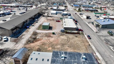 813 E Third St-6