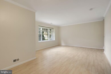 9025 N Laurel Rd unit G, Laurel, MD 20723 - photo 5