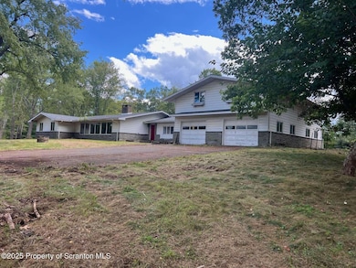 9 Doran Dr, Tunkhannock, PA 18657 - photo 2