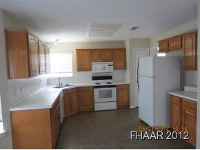 1811 Joan Dr, Copperas Cove, TX 76522 - photo 3