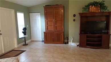 635 Columbus Blvd S unit 16, Lehigh Acres, FL 33974 - photo 4