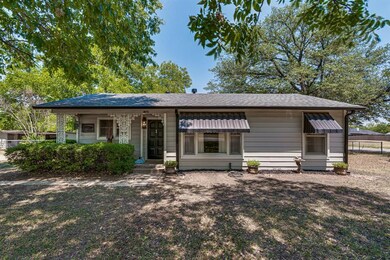 1302 Grand Ave, Cleburne, TX 76033 - photo 5