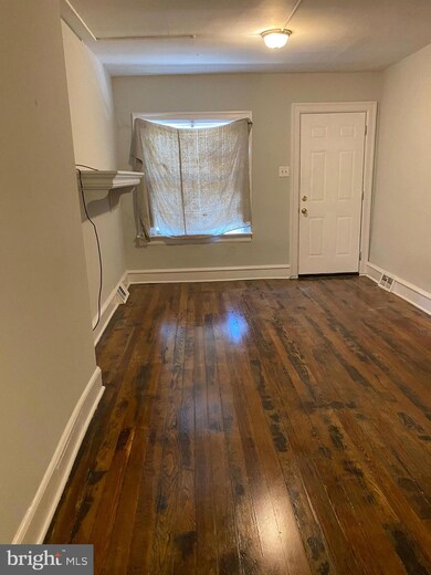 1622 Forrest St, Reading, PA 19602 - photo 2