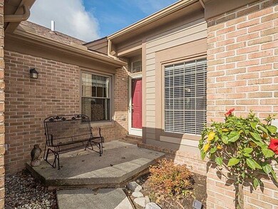 4851 Lone Oak Ct unit 12, Ann Arbor, MI 48108 - photo 2