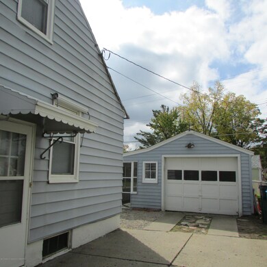 1617 W Barnes Ave, Lansing, MI 48910 - photo 5