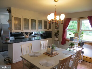 1721 County Line Rd, Bechtelsville, PA 19505 - photo 6