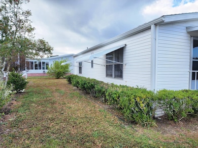 1046 SE Plumbob Way, Crystal River, FL 34429 - photo 3