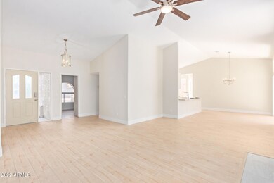 2 Large greatroom